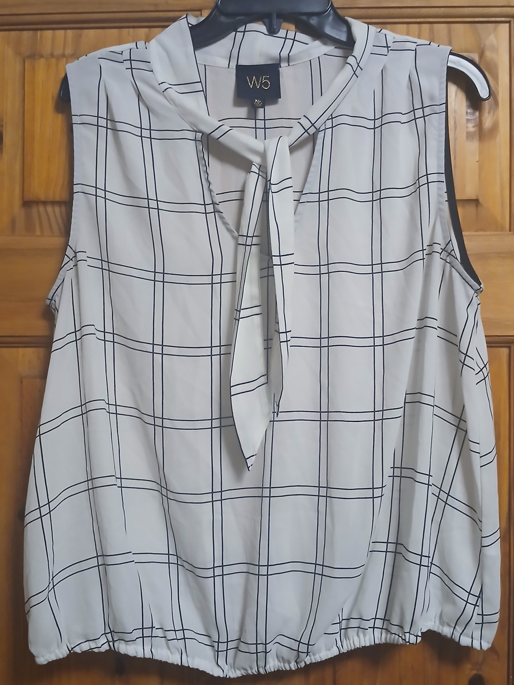 W5 White Sleeveless Windowpane Tie-Front Camisole